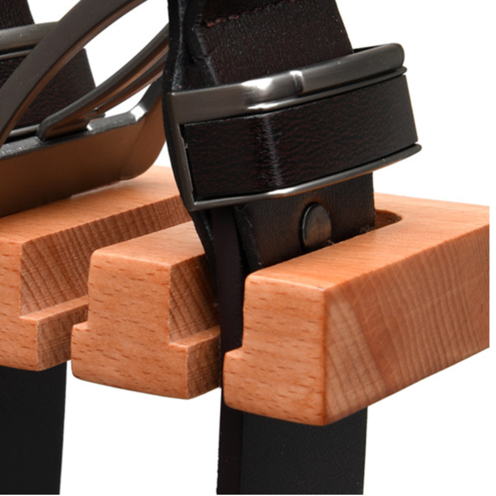 Cabide em Madeira para Cintos