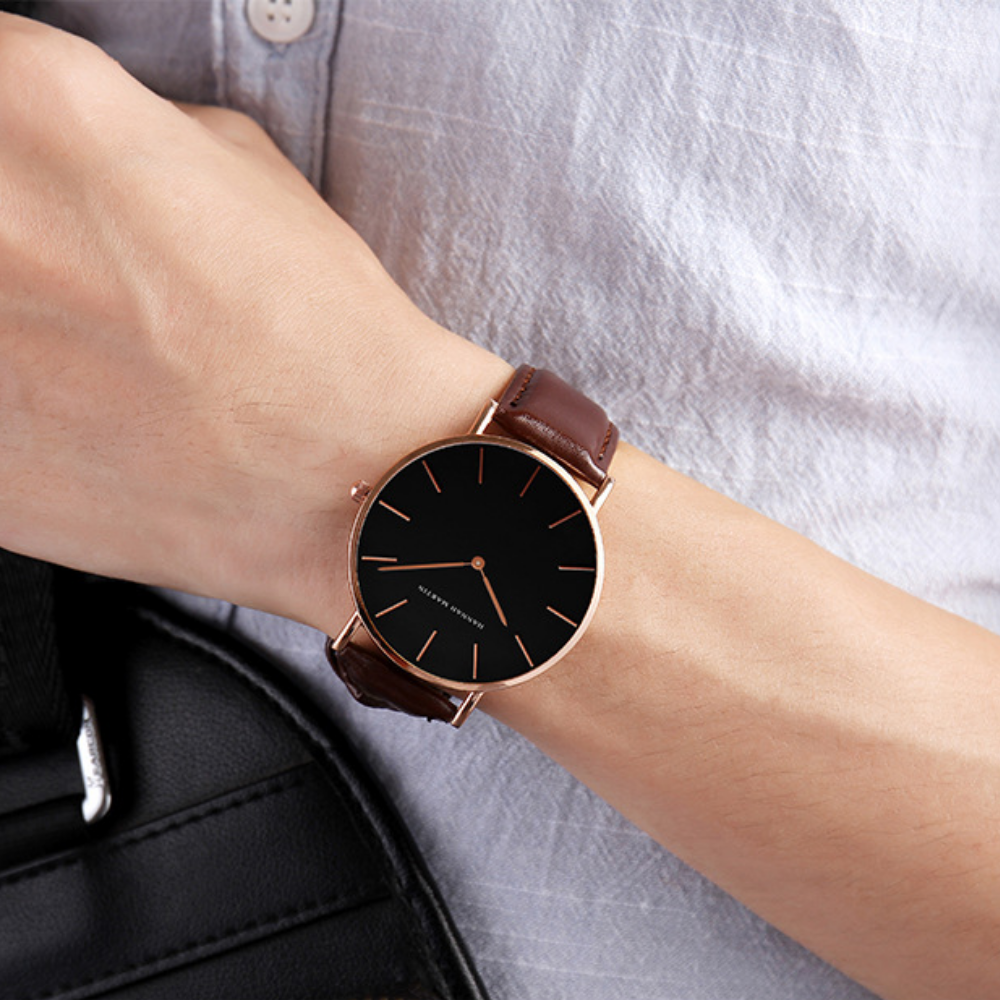 Relógio HM Classic Black - Caixa Dourada