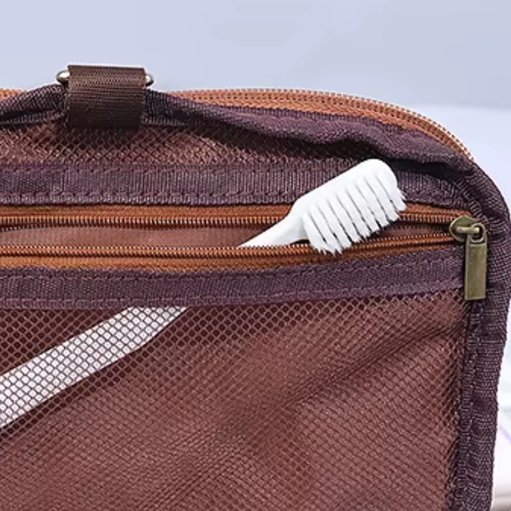 Necessaire de Couro - Nasdaq