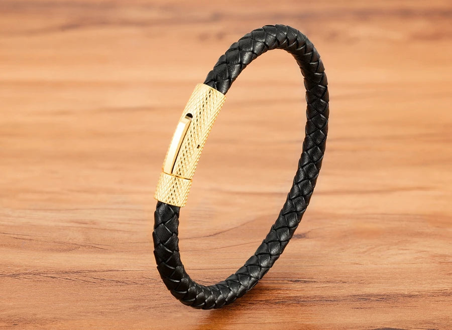 Pulseira Charles em Couro - Preta e Dourada