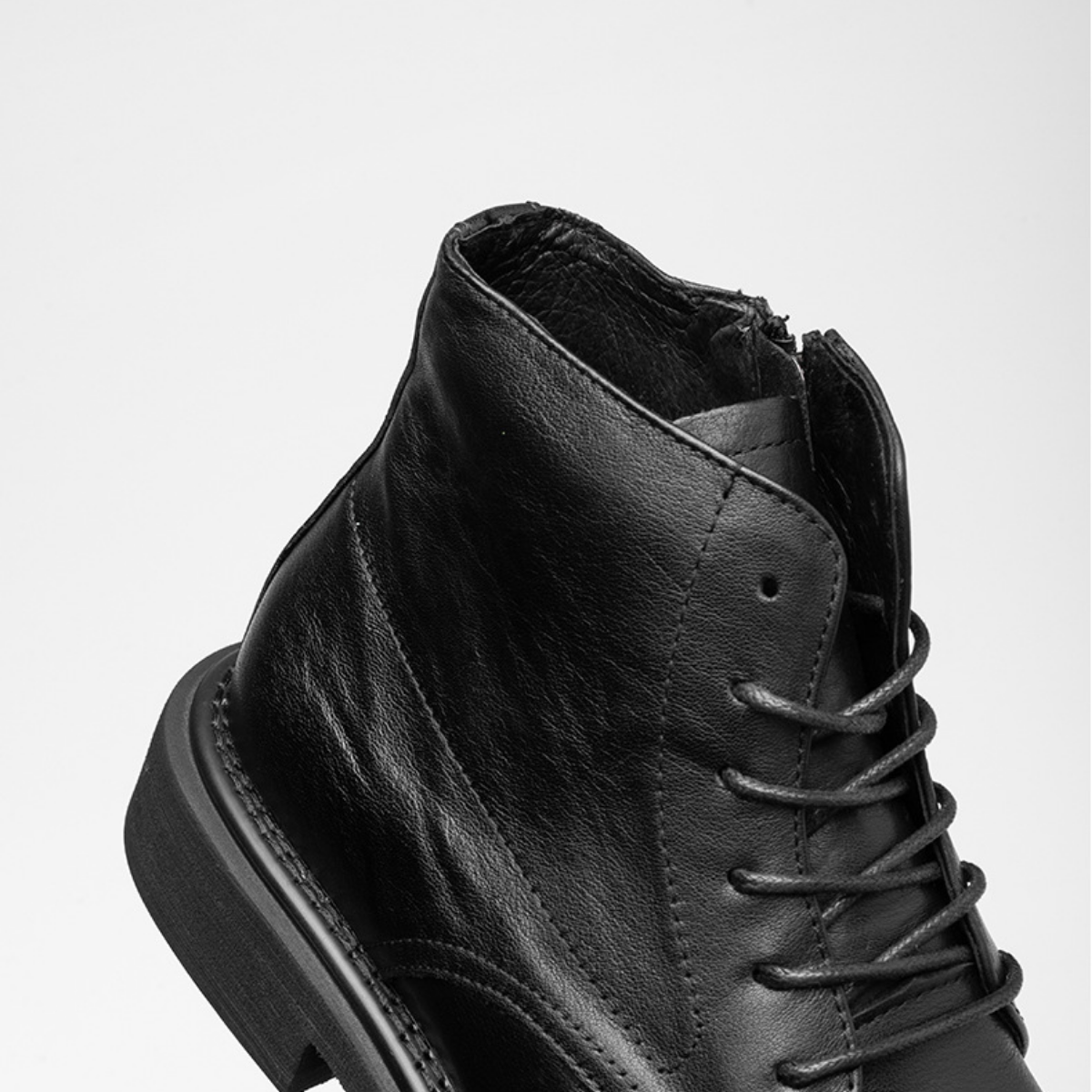 Bota Casual Masculina em Couro Legítimo Goliath