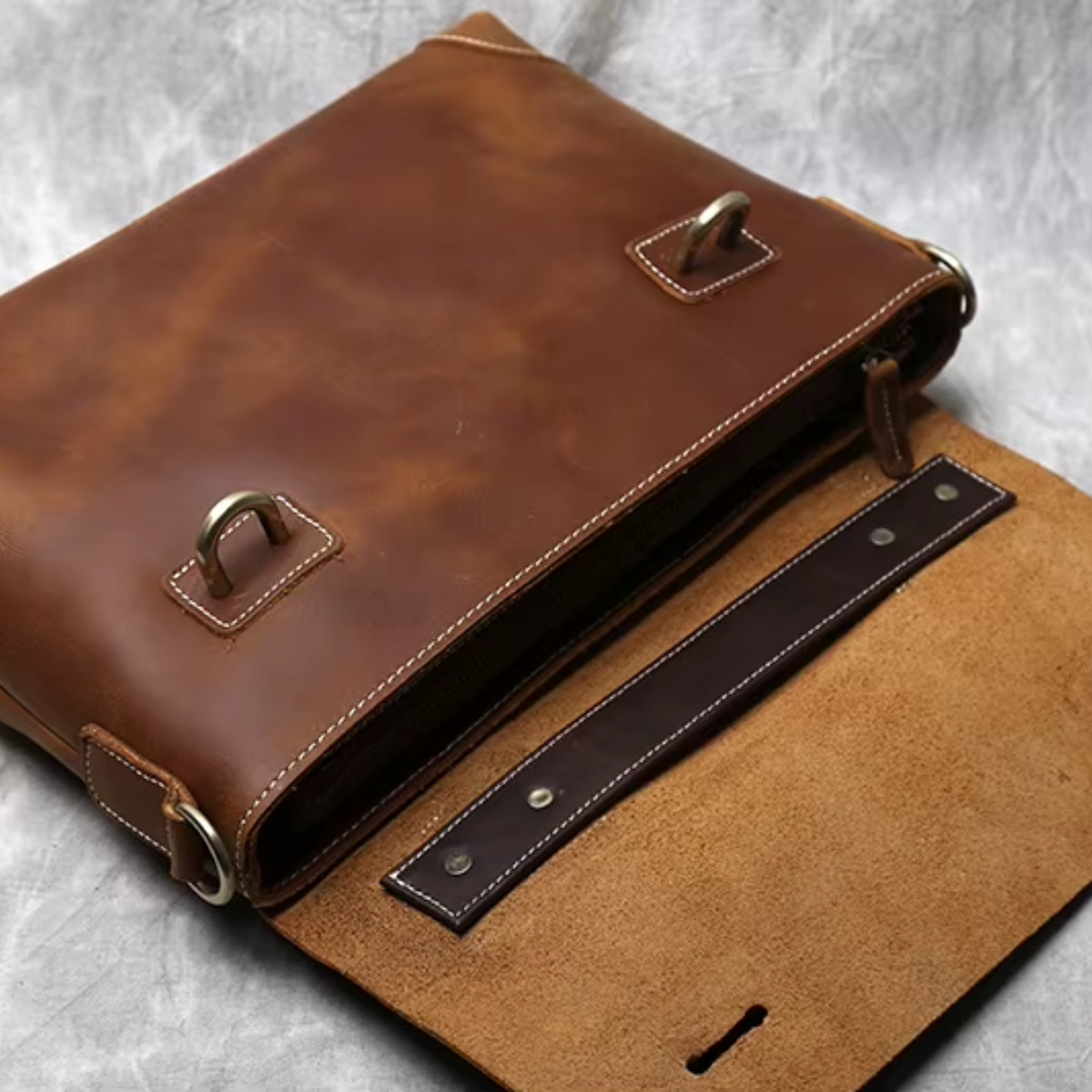 Bolsa Executiva em Couro Legítimo Cairo