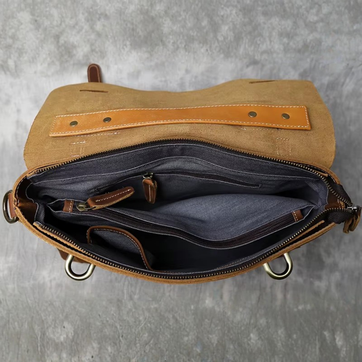 Bolsa Executiva em Couro Legítimo Cairo