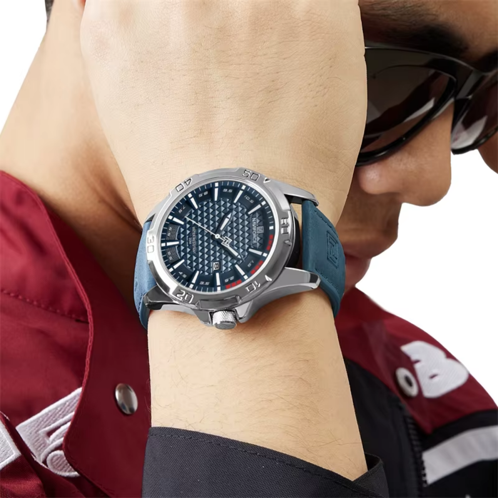 Relógio Naviforce Azul em Couro