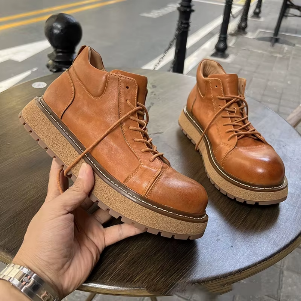 Bota Masculina em Couro Legítimo Stewart