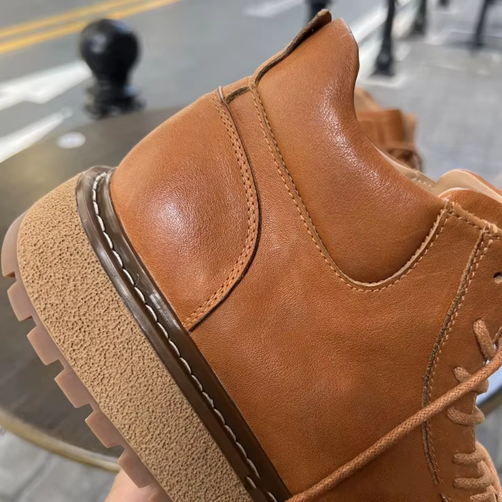 Bota Masculina em Couro Legítimo Stewart