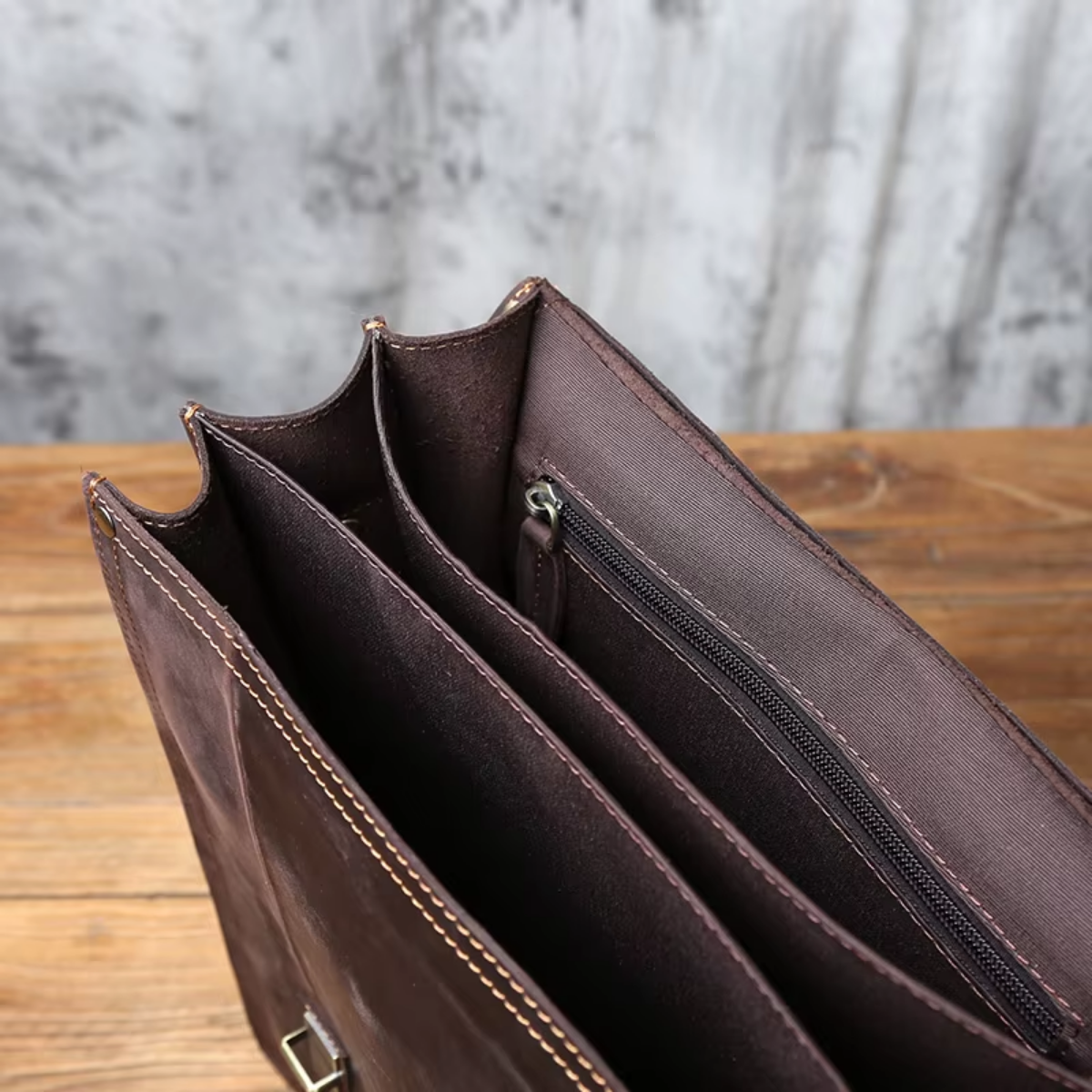 Mochila em Couro Legítimo Pienza