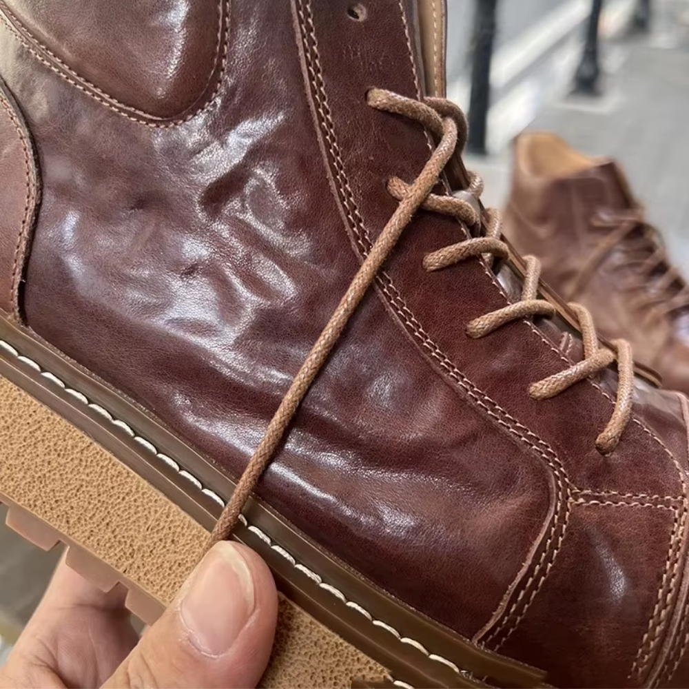 Bota Masculina em Couro Legítimo Stewart