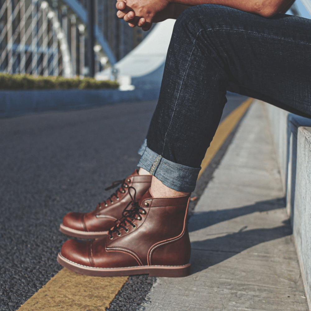Bota Masculina de Couro Legítimo Théodore