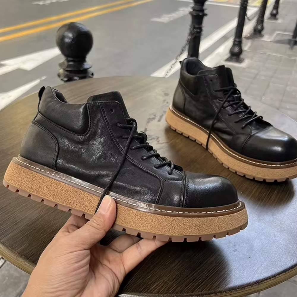 Bota Masculina em Couro Legítimo Stewart
