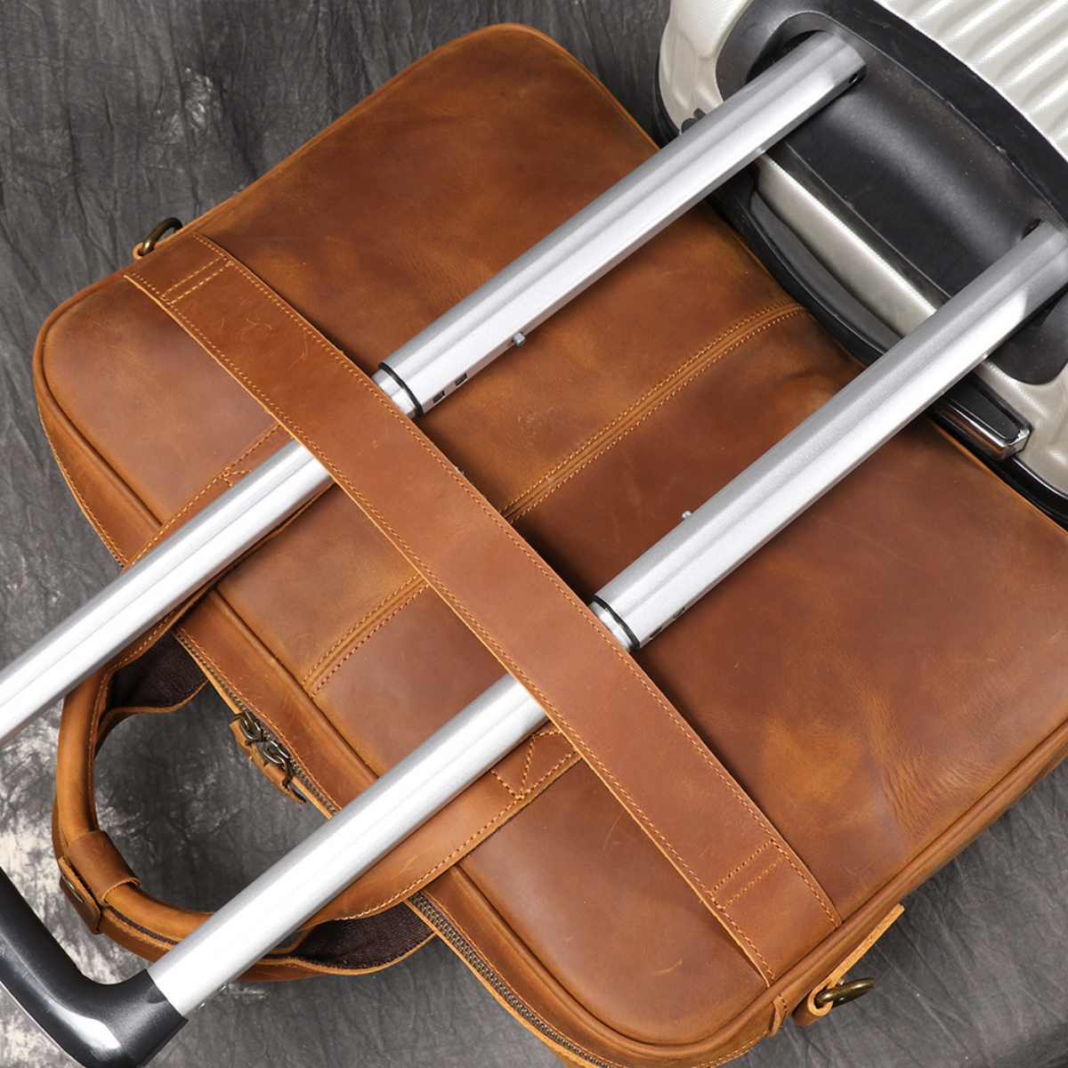 Bolsa Executiva Masculina em Couro Legítimo Cambridge