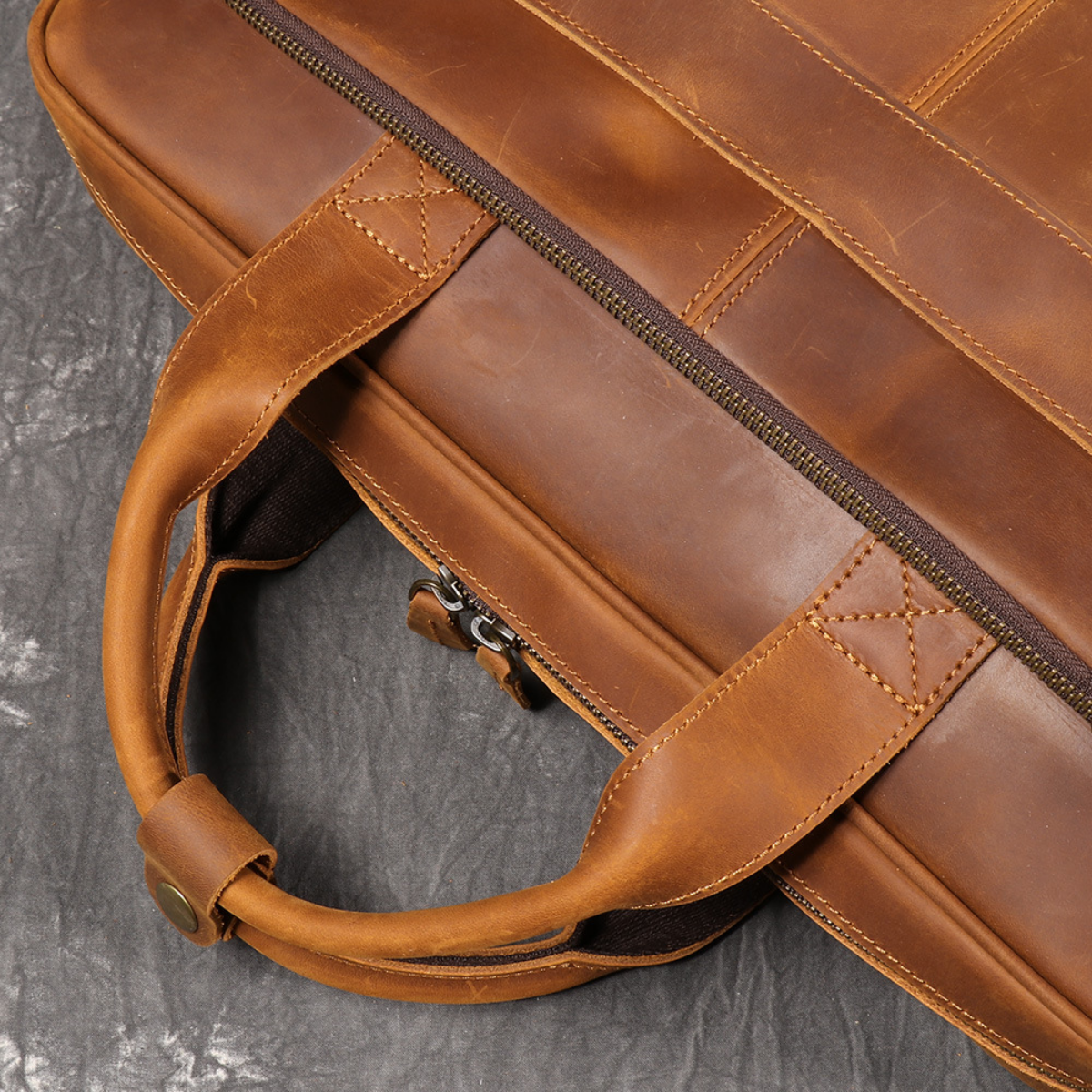Bolsa Executiva Masculina em Couro Legítimo Cambridge