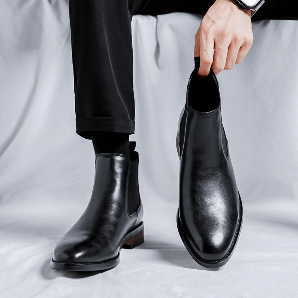 Bota Chelsea Masculina em Couro Moreau
