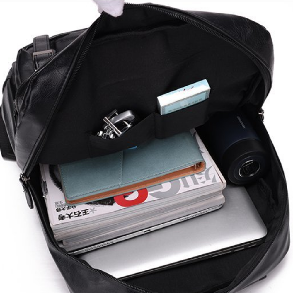 Mochila em Couro Brugee