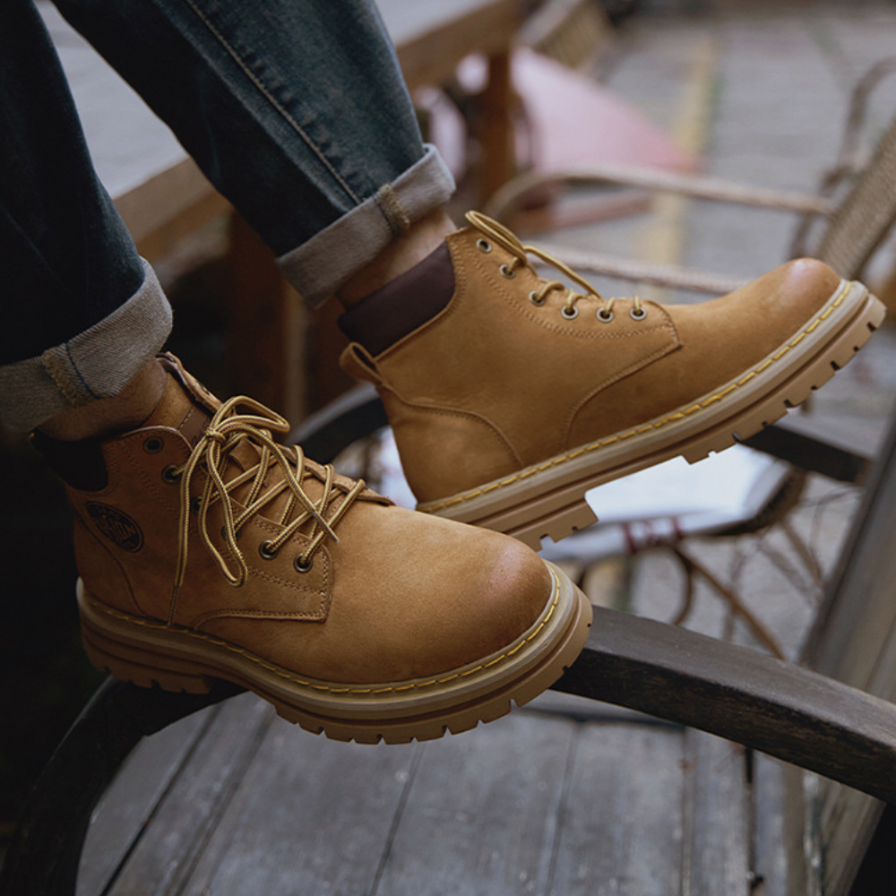 Bota Coturno Masculina em Couro Legítimo Everest