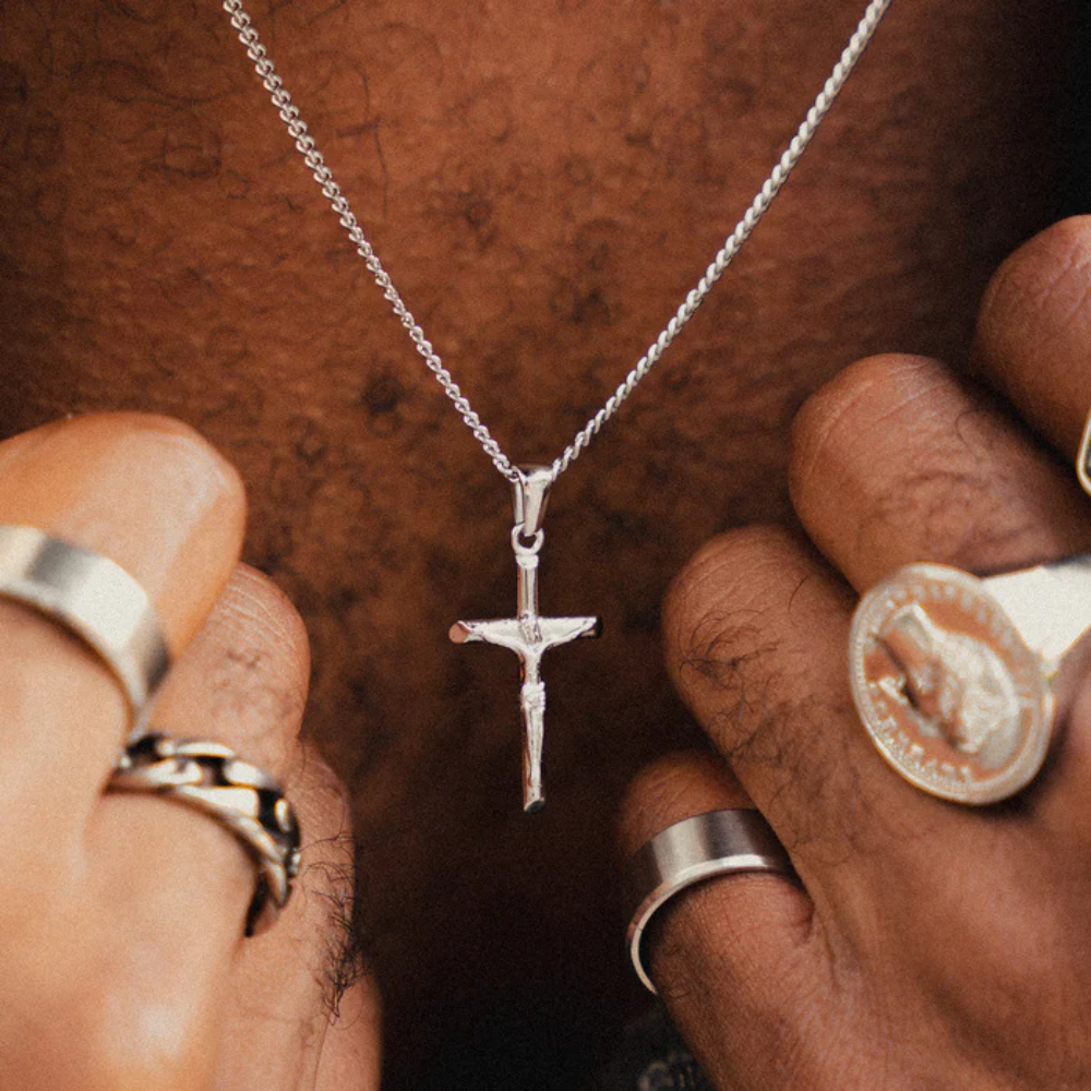 Colar Christ Prata Inox