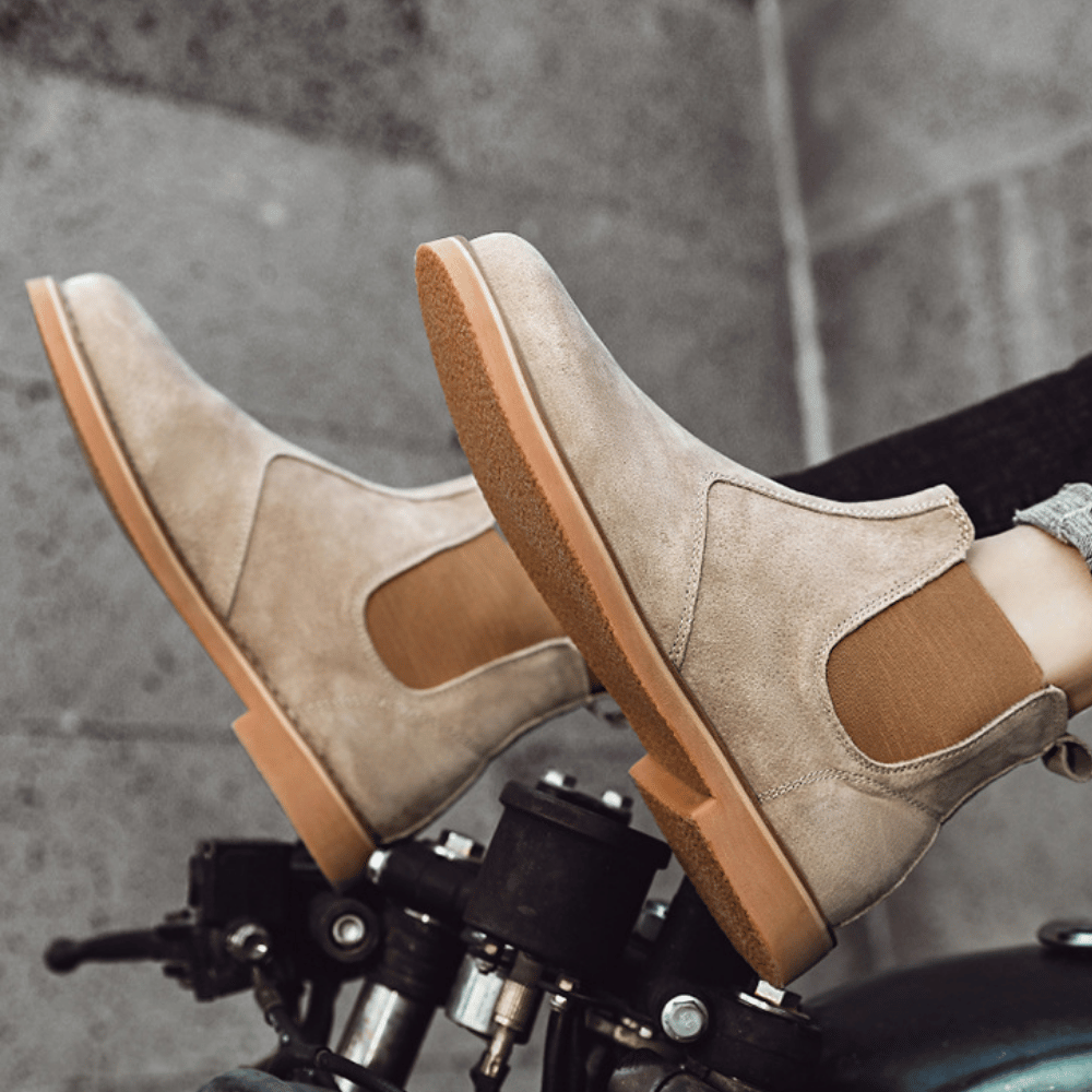 Bota de Camurça Rochester Bege