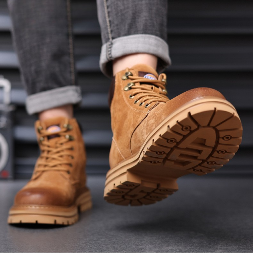 Bota Militar em Couro Legítimo Martin