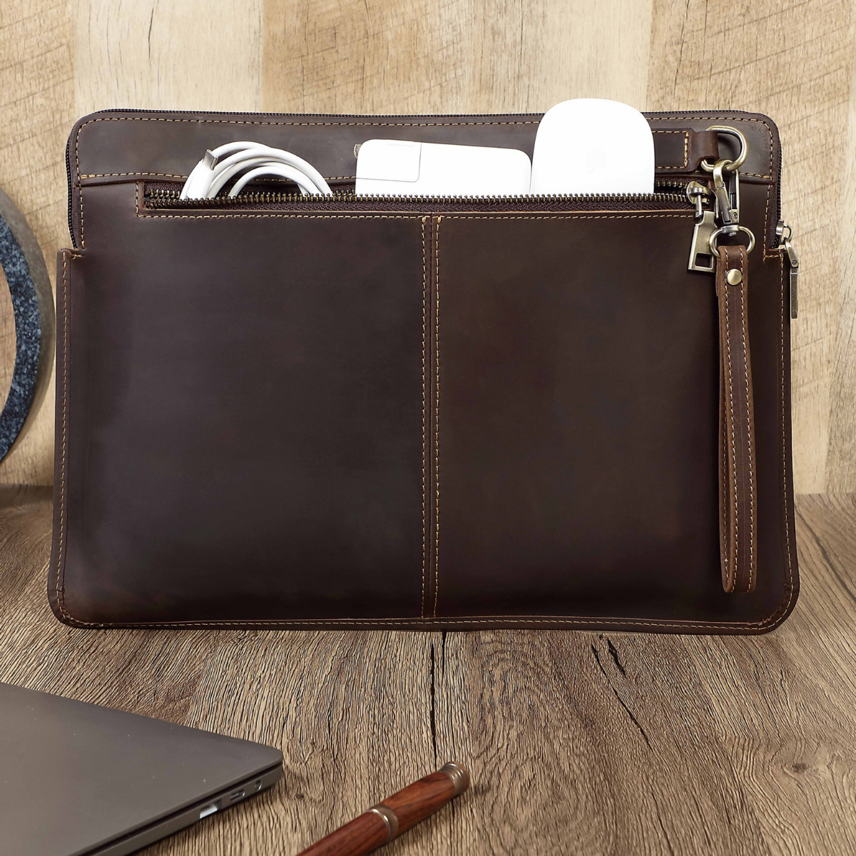 Bolsa para Notebook em Couro Osaka