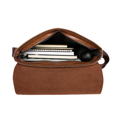 Bolsa Carteiro em Couro Jeep