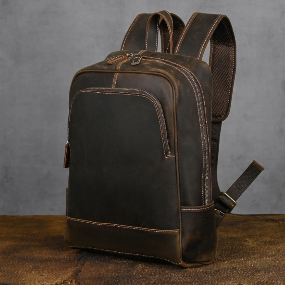 Mochila em Couro Legítimo Lancaster