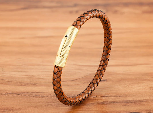 Pulseira Charles em Couro - Caramelo e Dourada