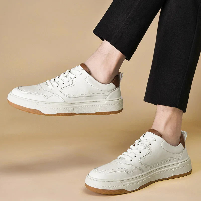 Tênis Casual Masculino em Couro Magnus