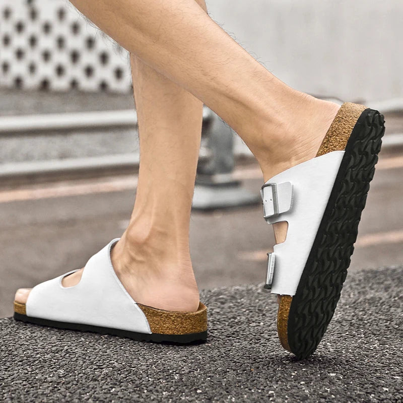 Sandália Masculina em Couro Amaretto